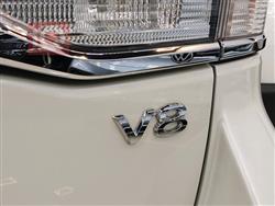 تۆیۆتا لاند کروزەر